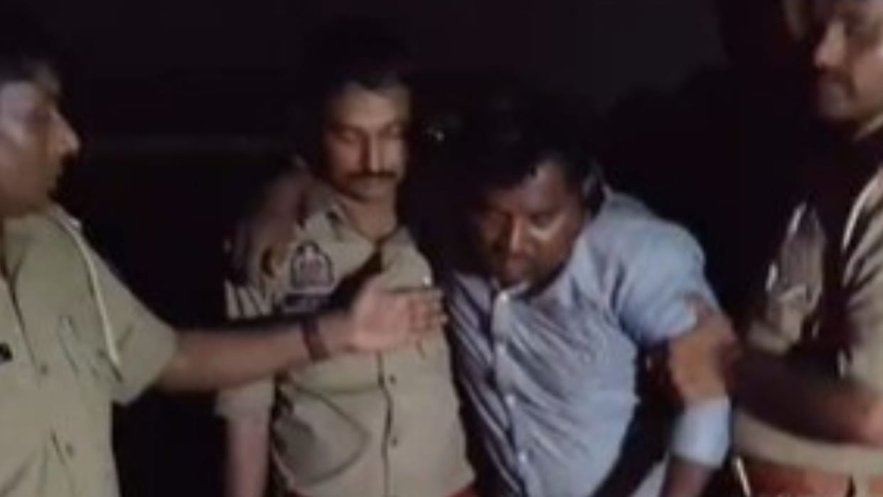 Criminal injured in encounter Targeted women under pretext of cleaning jewelry shot in leg arrested