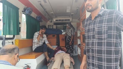 घायल को भेजा अस्पताल।
