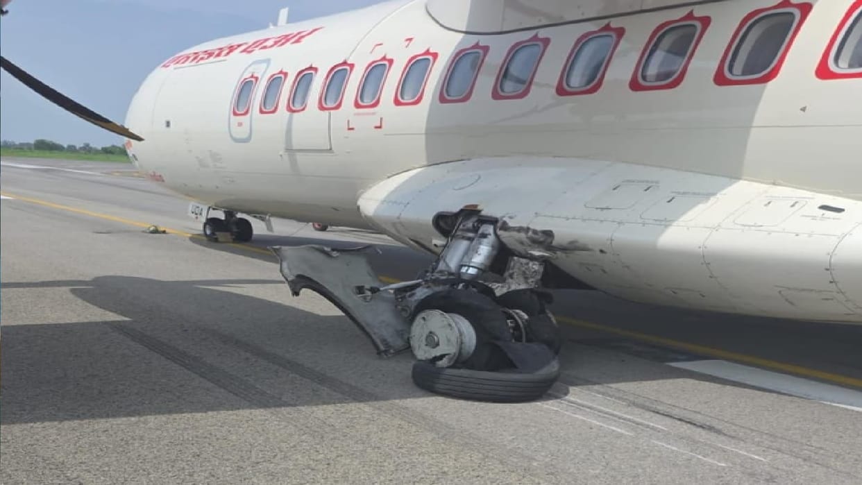 Plane wheel bursts during landing: Plane drags on runway, pilot's presence of mind saves 60 passengers