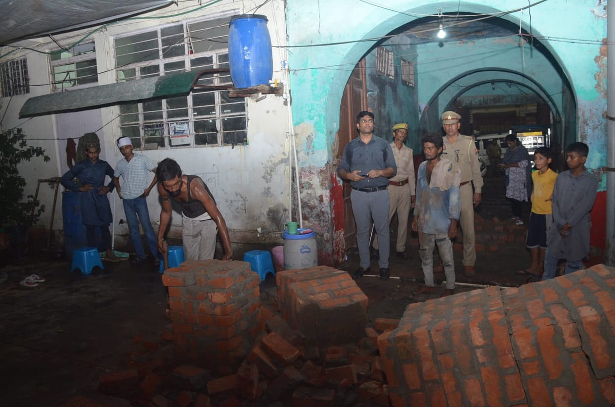 Kanpur: Four Pillars Built on Enemy Property Demolished in Chamanganj, FIR Sought Against Two