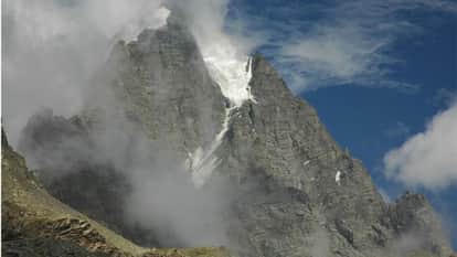 manimahesh kailash mystery shepherd stone story