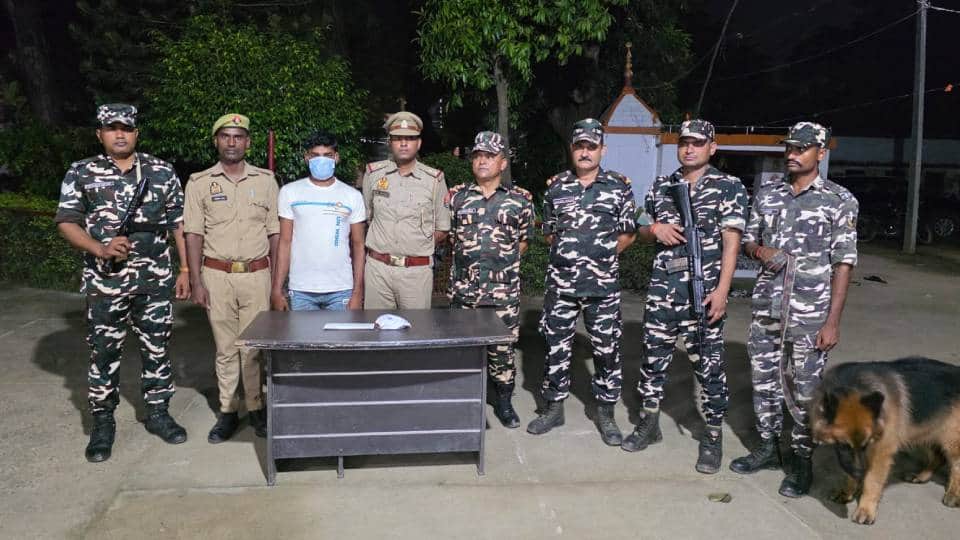 Smuggler arrested at Indo-Nepal border in Bahraich smack worth one crore recovered