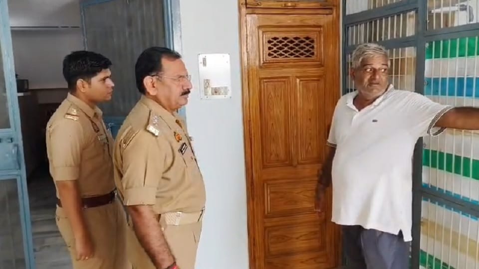UP: Theft worth ₹2.5 crore at retired sub-inspector's house in Muzaffarnagar; 700g gold, 5kg silver