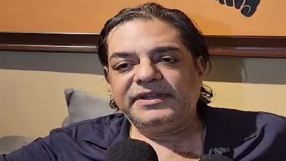 Actor Chandrachur Singh and his brother recorded statements
