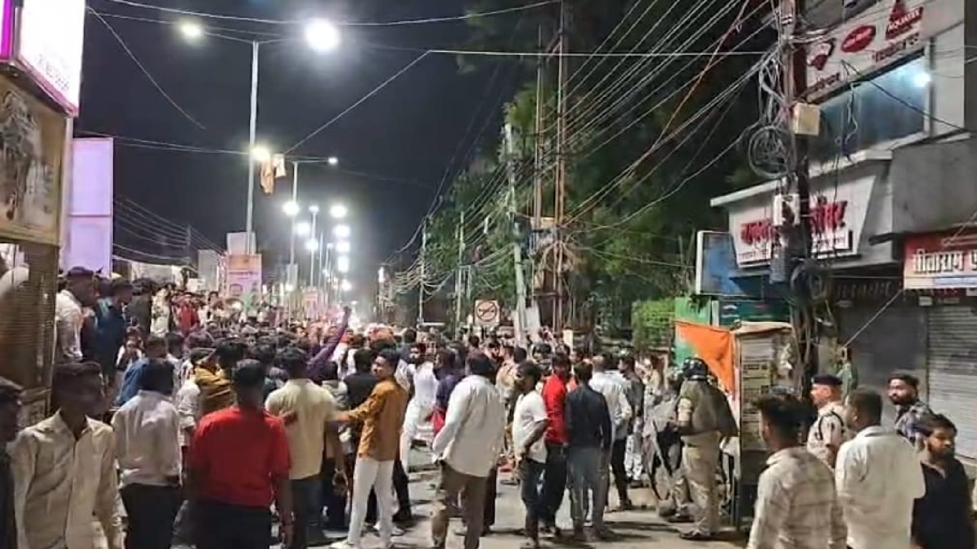 Bilaspur CG violence: Heavy stone-pelting; over 24 people injured Including TI