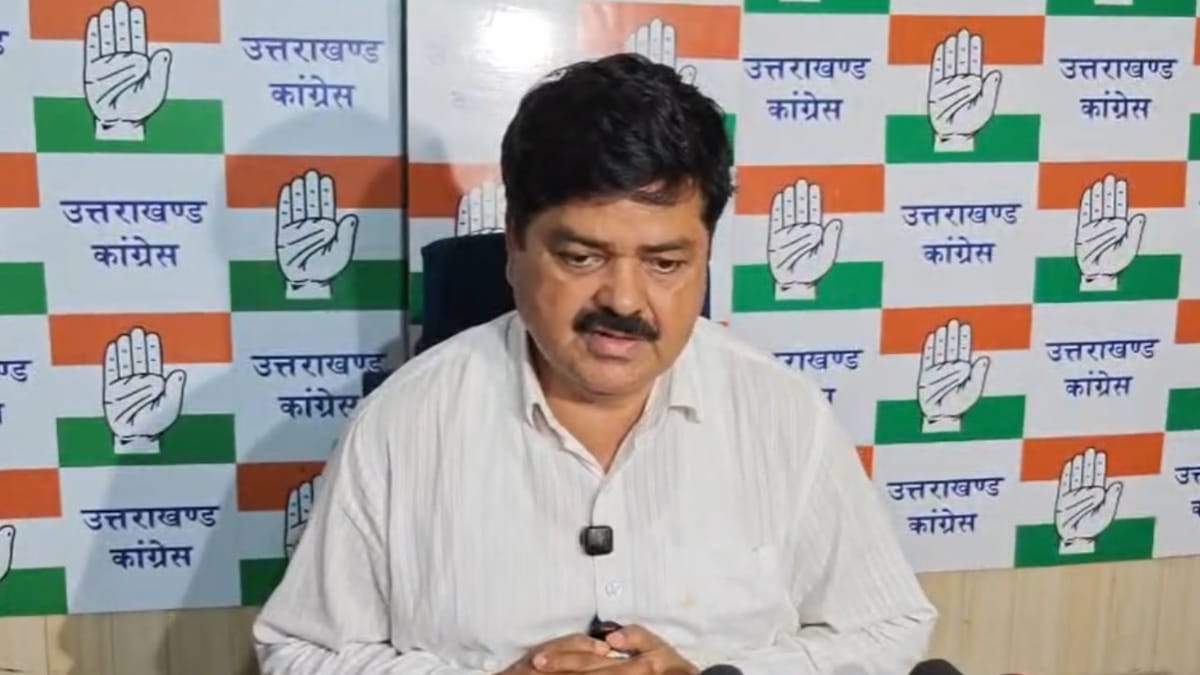हल्द्वानी जनसभा स्थल शुद्धिकरण विवाद: खड़गे के अपमान पर गोदियाल का भाजपा पर हमला, बताई-दलित विरोधी मानसिकता