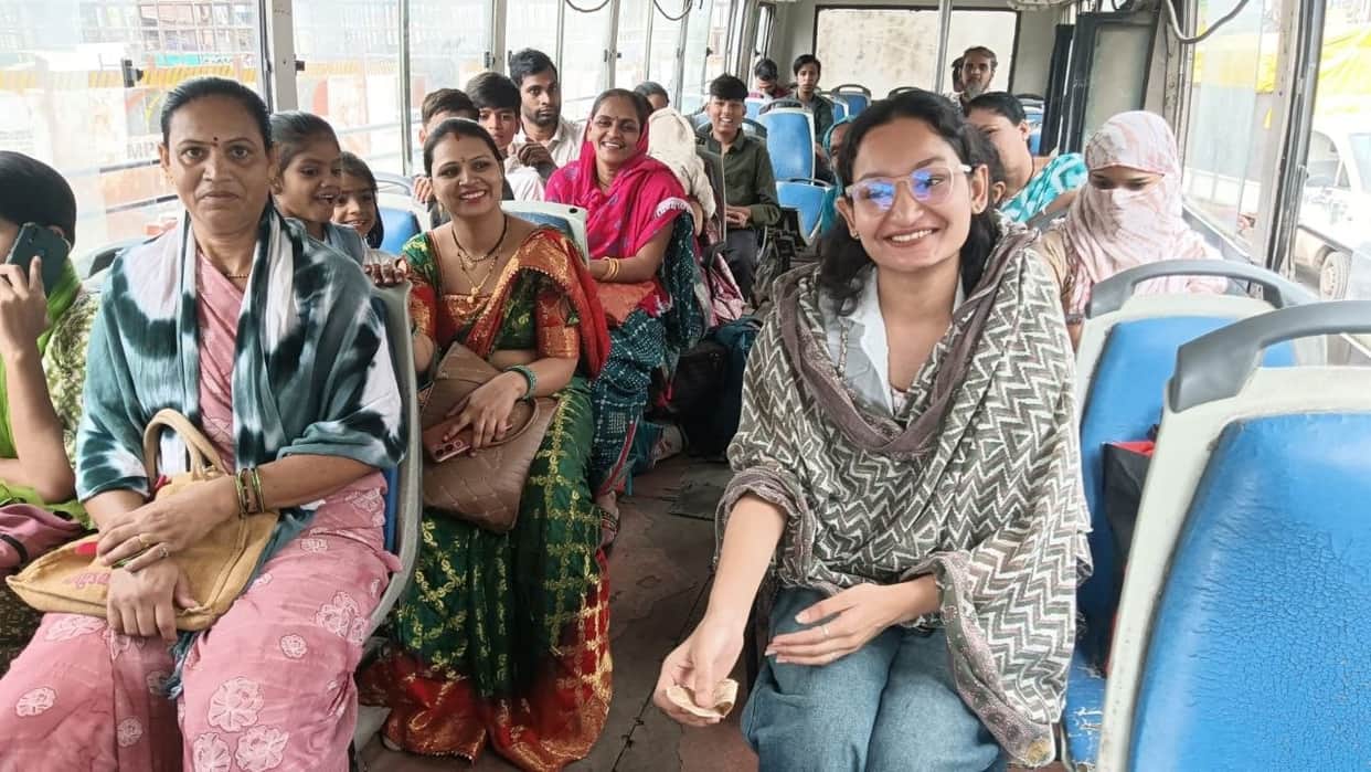 indore-news-free-bus-service-rakshabandhan-women-passengers-aictsl