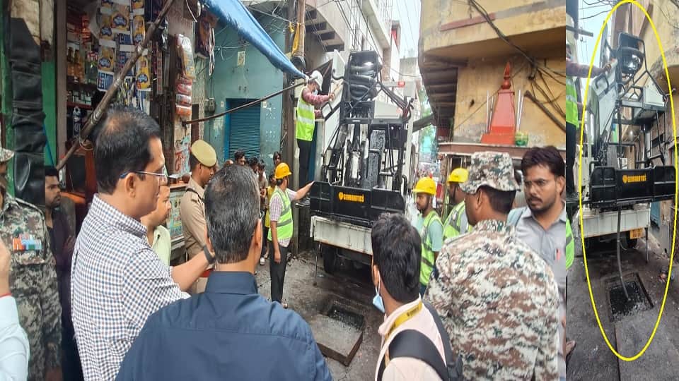 Sewer cleaning with robots and machines instead of humans