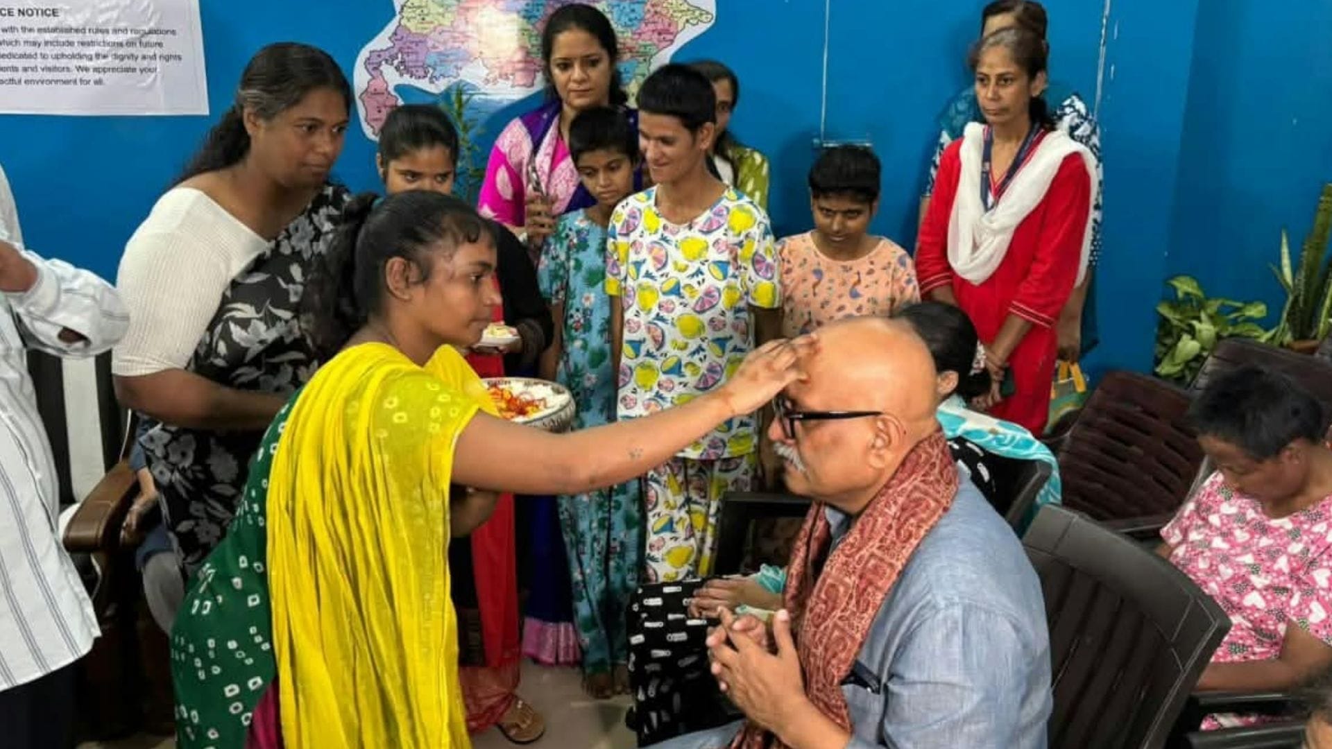 Raksha Bandhan confluence 11 auspicious yogas and special muhurat festivities abounded in homes and temples