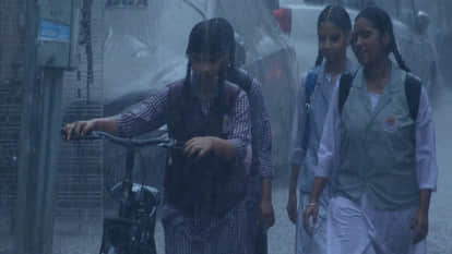 Weather Update: Intermittent rain expected; Meteorological Department issues update