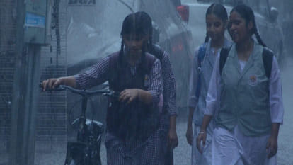 Weather Update: Intermittent rain expected; Meteorological Department issues update