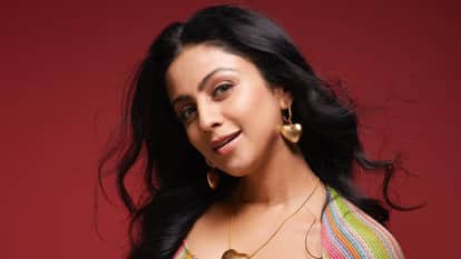 How is Manasi Parekh Shares Glimpses Of Mount Kailash Pilgrimage After Escaping Nepal Flood