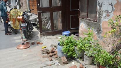 UP: Clash in Saharanpur following bike collision; RSS office-bearer's house pelted with stones and attacked