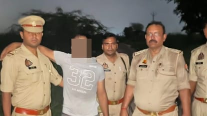 घायल बदमाश के साथ पुलिस