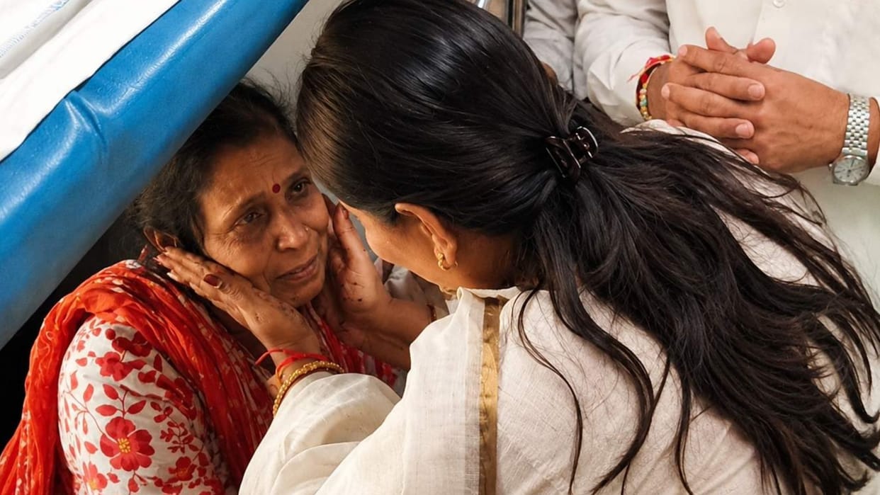 Pilgrims trapped shadow of death harrowing accounts from those who returned from Nepal