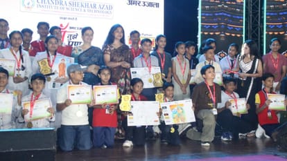 Jhansi: A stage showcasing talent and confidence was set up under the banner of Amar Ujala