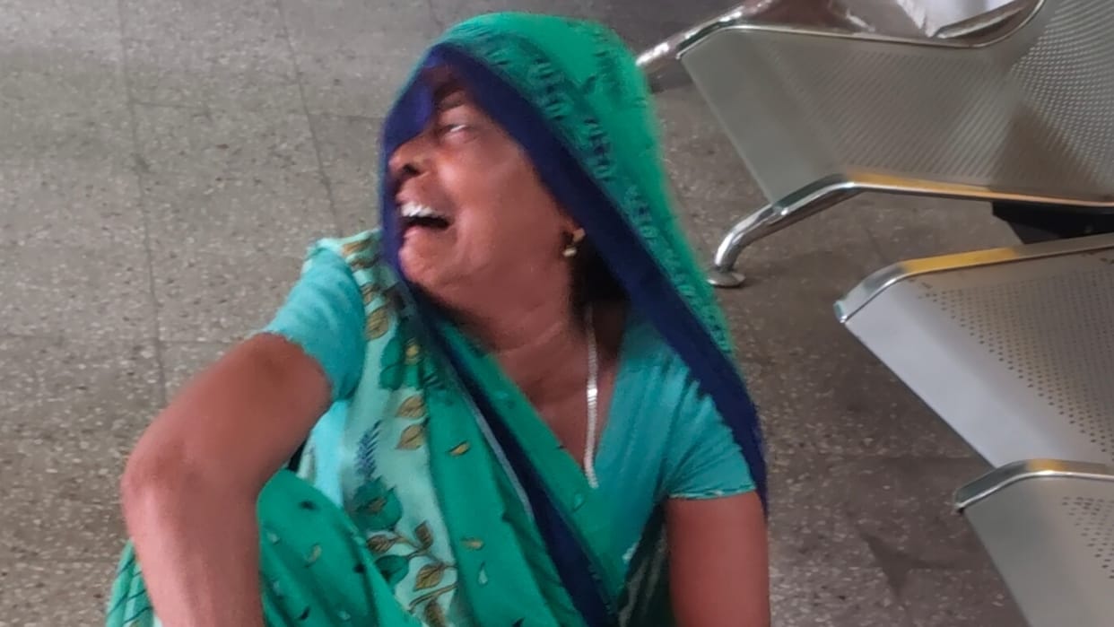 Two people died and woman was injured when two bikes collided in Lakhimpur kheri