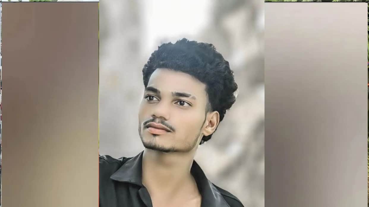 Snake bites two brothers while they sleep in Basti; one dies, the other is in critical condition.