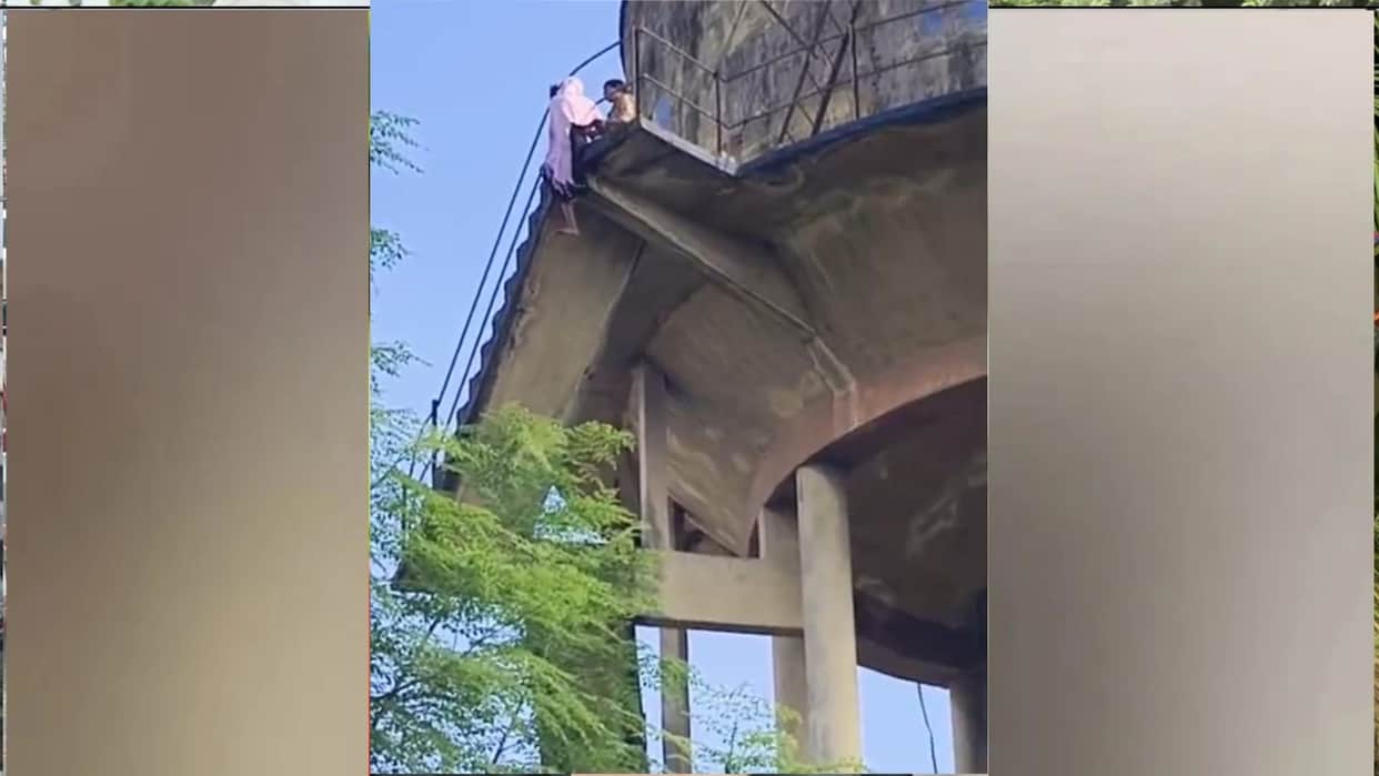 Female student jumps from 100-foot-high water tank in Gorakhpur; female police officer saves her life.