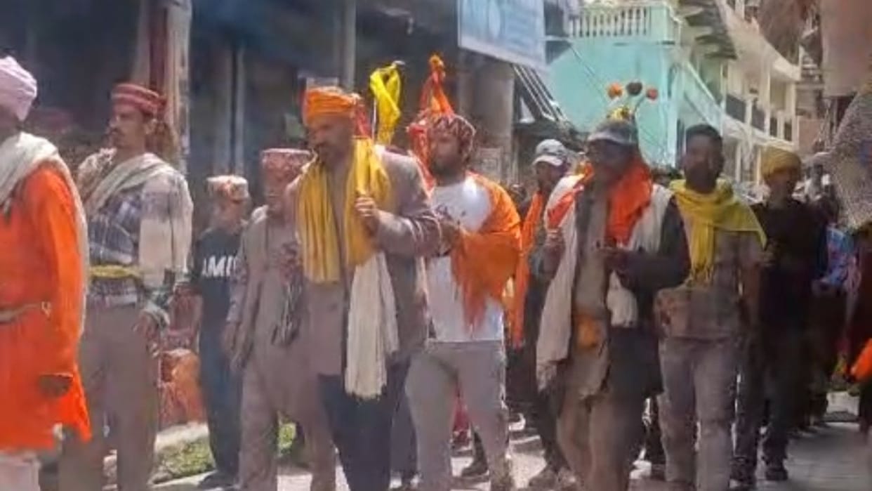 manimahesh yatra small shahi snan 500 vehicles chamba bharmour