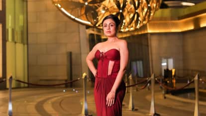 Manasi Parekh safely return to Mumbai from Nepal explain the difficulties during visit