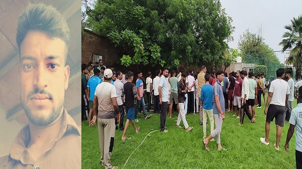 मृतक अंकित, स्कूल परिसर में मिली लाश