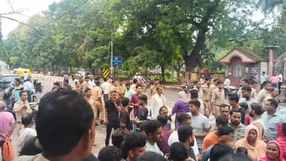 Woman shot dead: Family members create ruckus by placing body at  Cantt police station and her in-laws' house