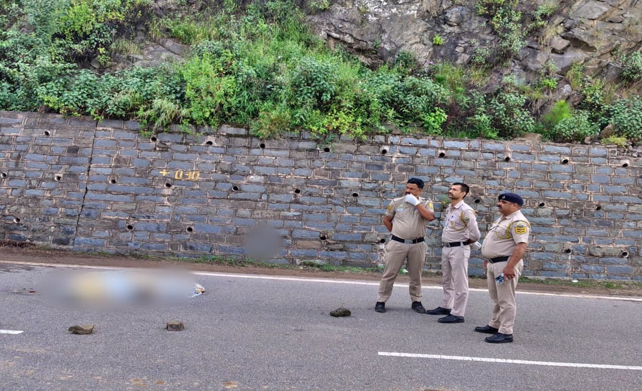 solan shamlech unknown body found nh5 police investigation