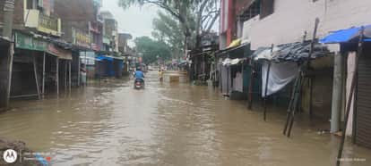 Bharatkoot Waterlogging: Dirty Drain Water Enters 60 Shops, Traders Blame Administrative Negligence