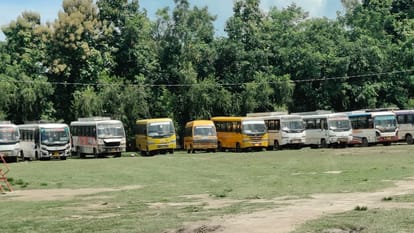 ट्रैफिक व्यवस्था के लिए 80 स्कूल बसें मांगी गईं