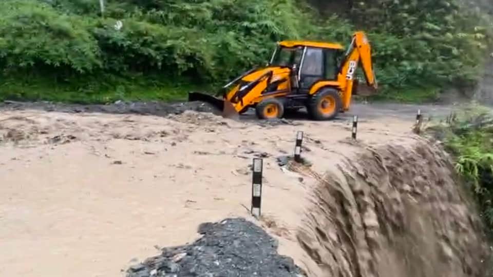 Rain havoc in Uttarakhand 11 dead including three children due to drown in rivers and buried under debris