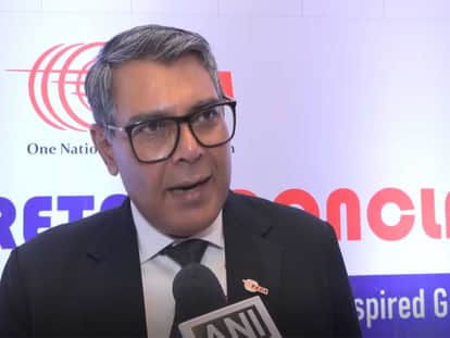 E20 Petrol Safe for Cars, Only Legacy Vehicles May Face Slight Mileage Drop: FADA President Sai Giridhar
