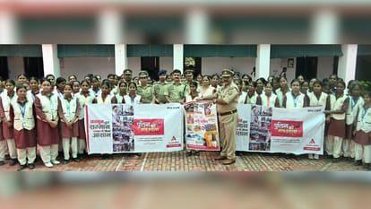 Police Pathshala DCP Kashi says hard work discipline and honesty first steps success