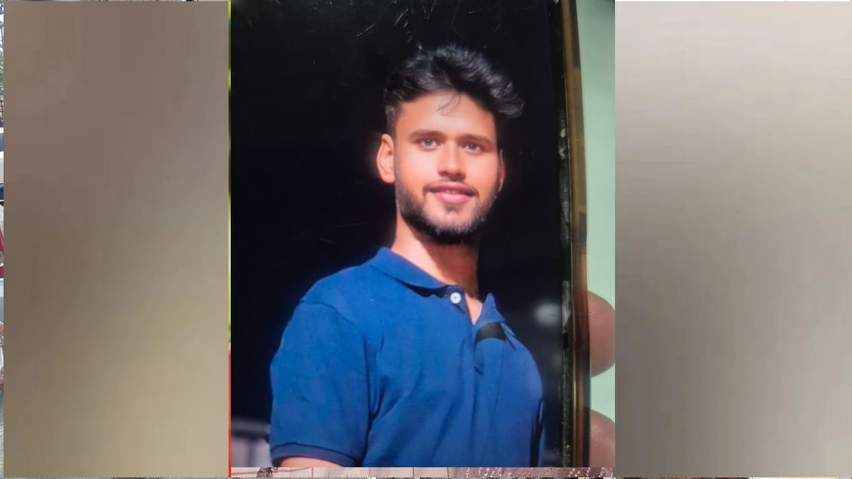 Diagnostic center manager shoots himself in Gorakhpur.