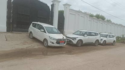 हिंदुस्तान प्लाईवुड फैक्टरी पर सीबीआईसी का छापा