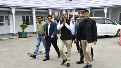 जयराम ठाकुर ने कर्मचारी और पेंशनरों के धरने को लेकर सुक्खू सरकार पर निशाना साधा