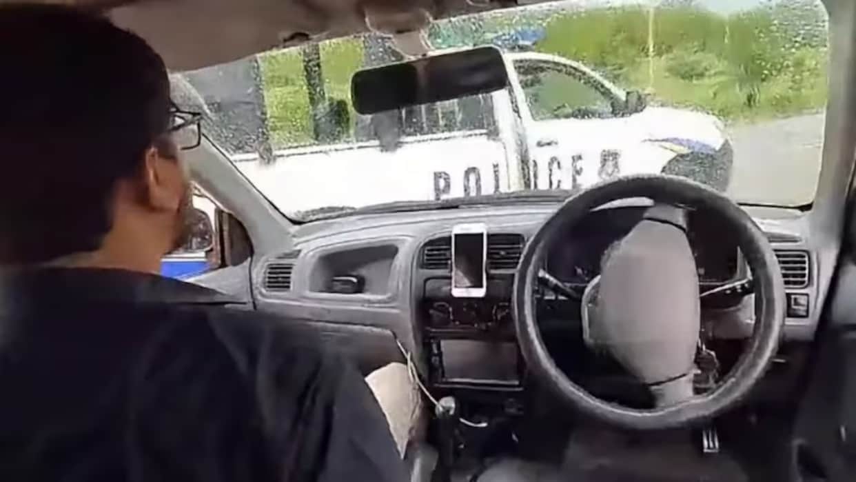 Pakistani Man s Driverless Car Crashes Into Police Vehicle During Demo