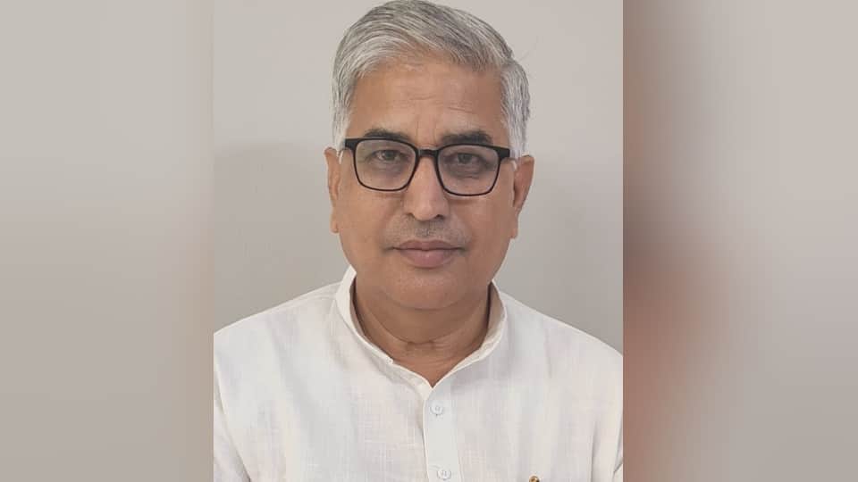Show-cause notices to striking employees Warning to Punjab government