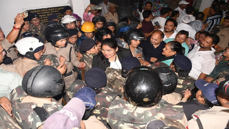 Congress workers stage protest for action in purification case in haldwani