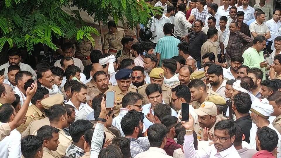 Uproar during rally in protesting against UGC in Agra