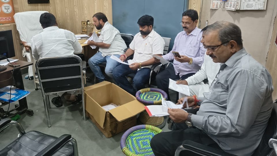 Mission 2027: BJP Begins Organizational Verification in UP, Inactive Office-Bearers Face Exit Ahead of Electio