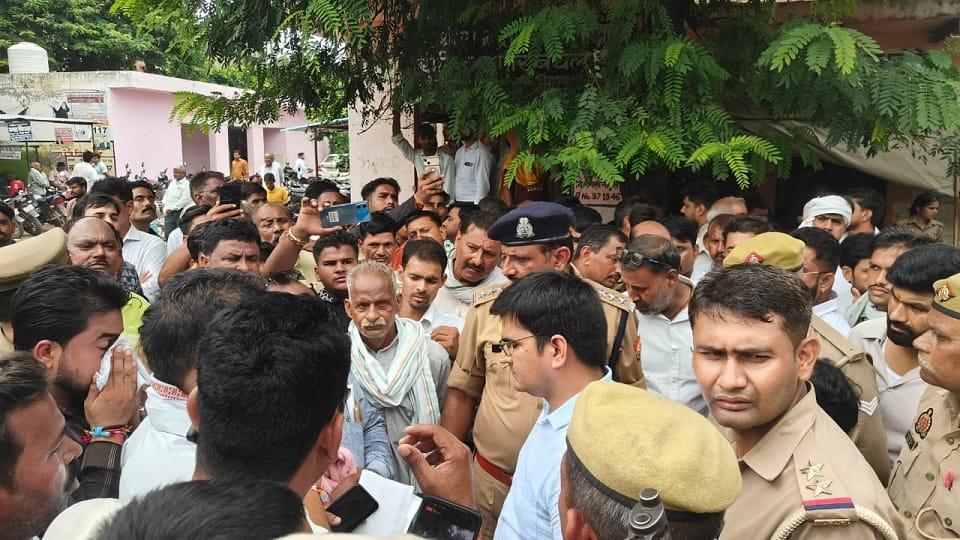 ACP Tried to Stop Him, Inspector Kept Using the Baton! See the Full Etmadpur Protest Clash in Pictures