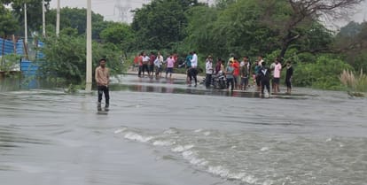 उन्नाव में 35 साल बाद उफनाई लोन नदी