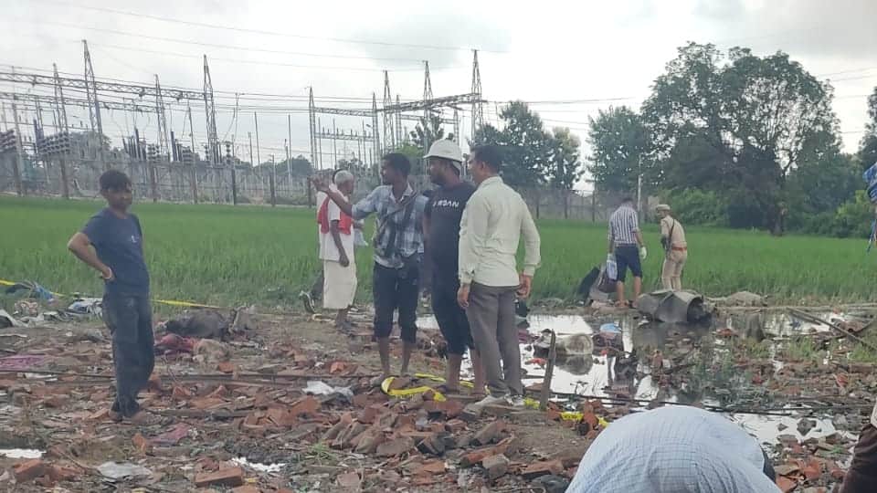 firecracker warehouse blast in Kaushambi Identification made via toes workers mangled remains found in fields