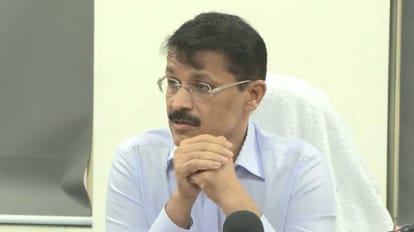 Tukaram Mundhe says Shah Rukh Khan Ajay Devgn Tiger Shroff are violators of the law