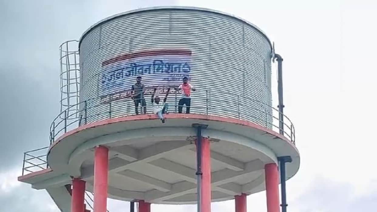 Three youths climbed a water tank over village issues in Bareilly