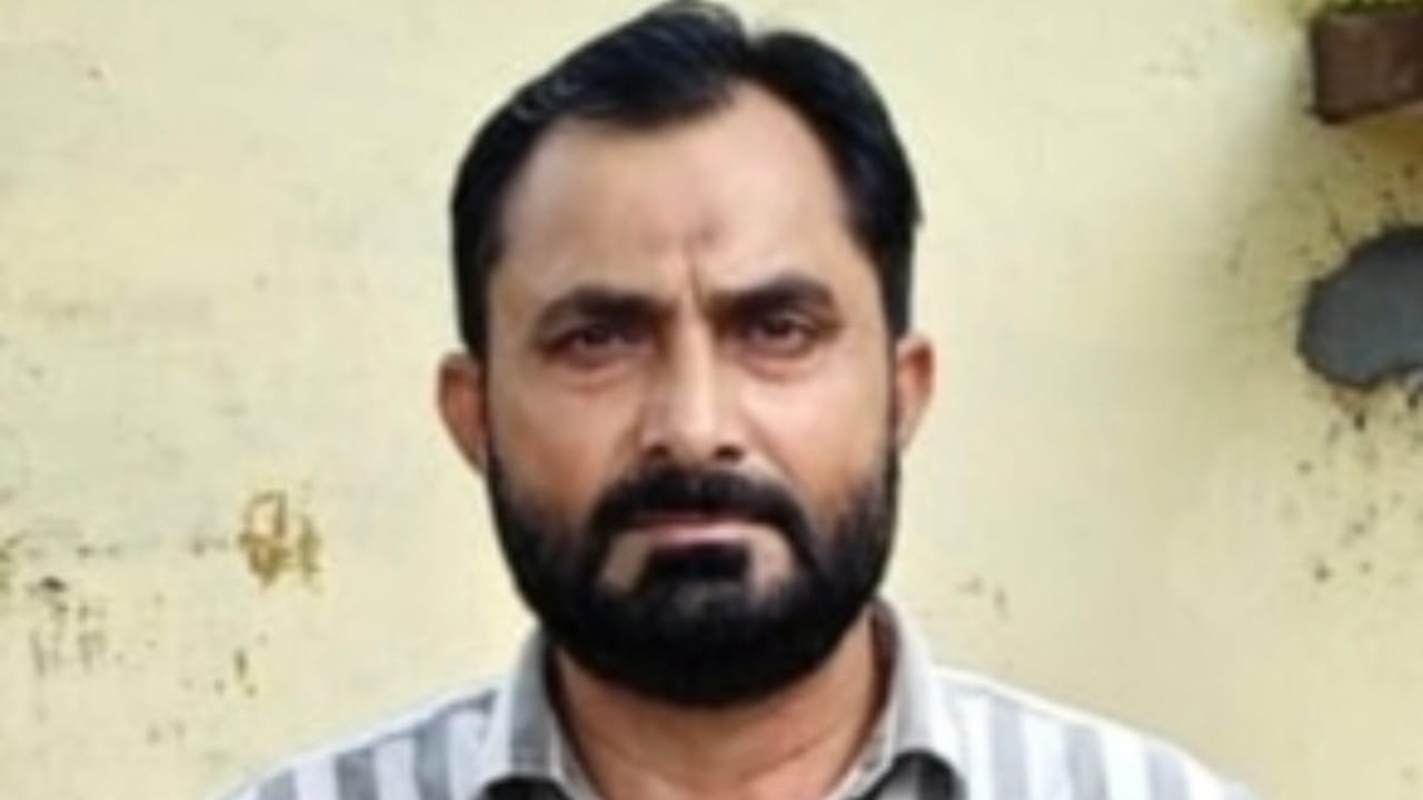 आरोपी मुताहिर अली