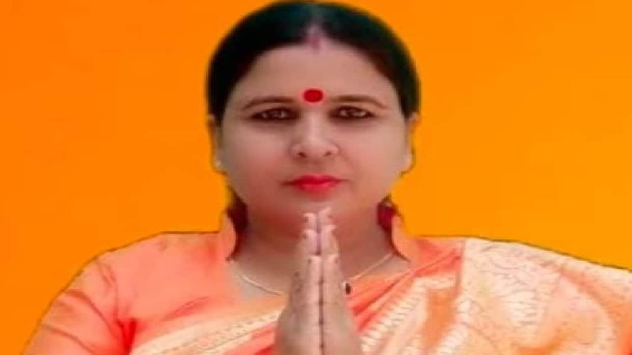 Female prisoner escapes from Bareilly District Hospital while wearing a burqa