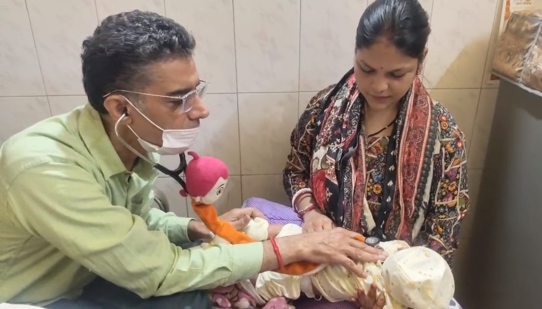 बाल रोग विशेषज्ञ डॉ. राकेश भार्गव