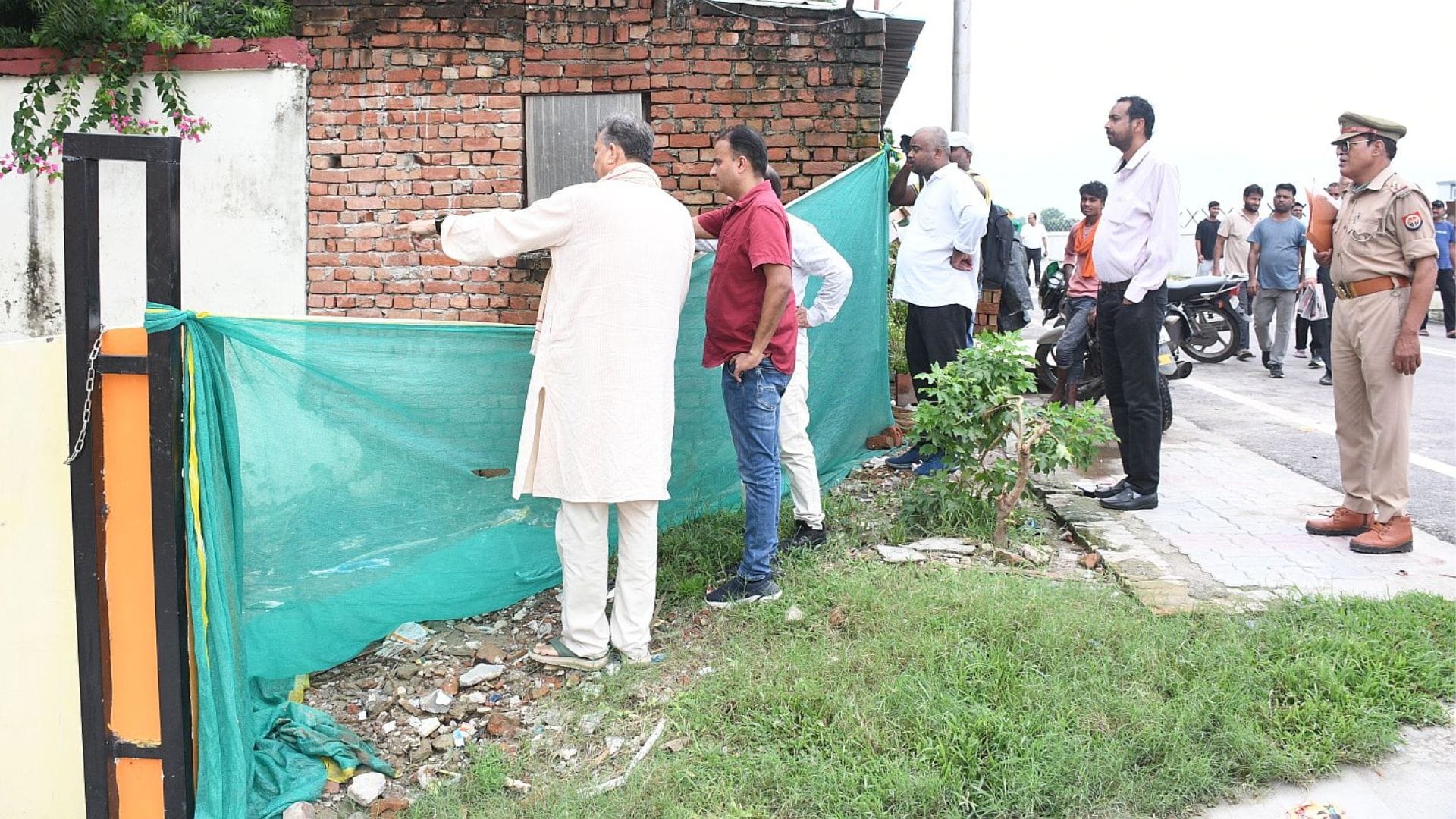 Afzal Ansari receiving house and said bulldozer that used to demolish homes today come to pave way to mine